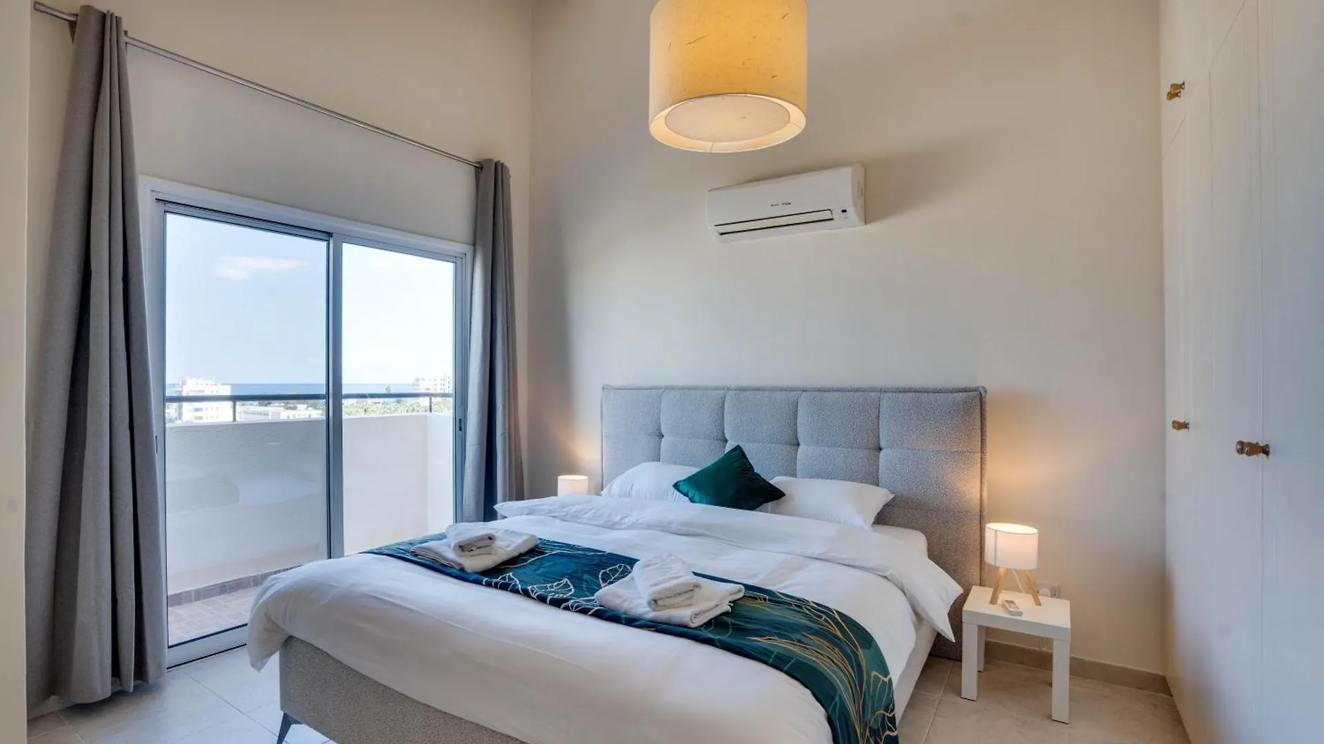 شقة Charming 3-Bed Duplex With Stunning Sea View لارنكا قبرص